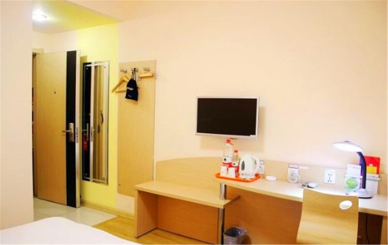 Greentree Inn Shandong Qingdao Railway Station Zhanqiao Yacht Wharf Express Extérieur photo